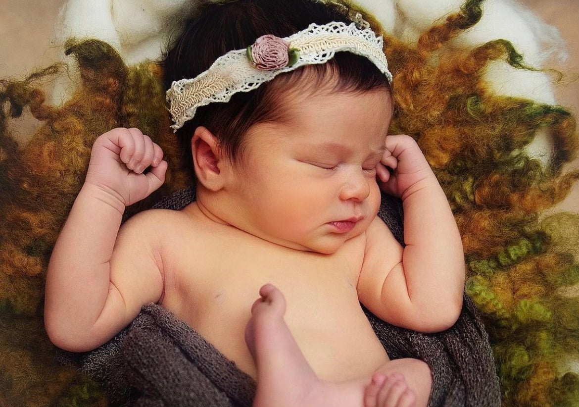 NEWBORN PHOTOGRAPHY